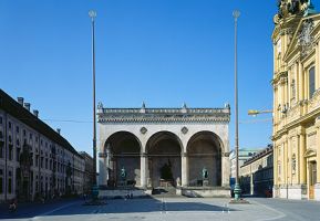 militarische residenzen munich Feldherrnhalle